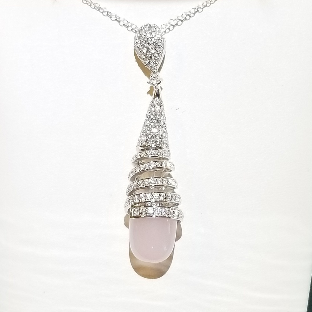 Ladies Fashion Necklace